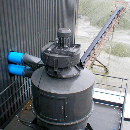 Moto-ventilateur sur cyclone avec tôle anti-abrasion démontable pour séparation poussière de verre 